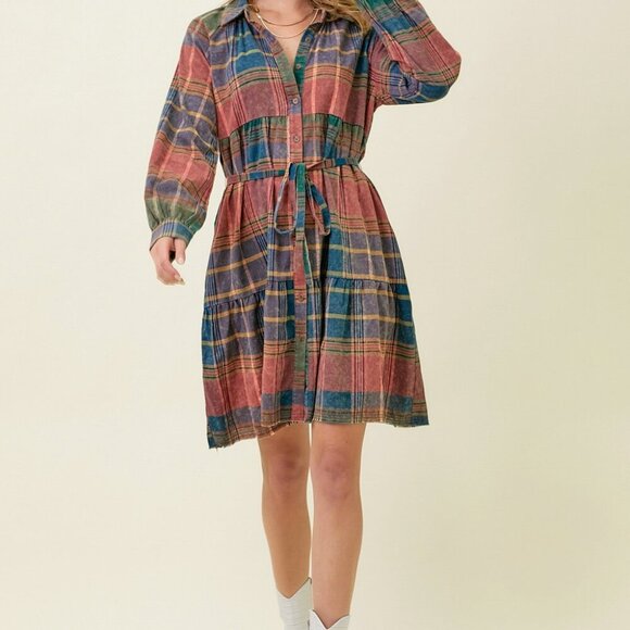 MYSTREE WASHED PLAID TIERED DRESS - Picture 7 of 8